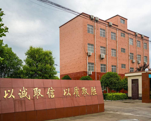 厂房大门
